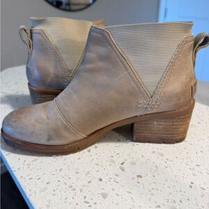 Sorel Taupe Suede Ankle Heeled Booties
